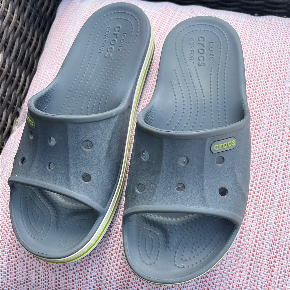 CROCS Dark Gray Slide Sandals lightly used men’s size 11